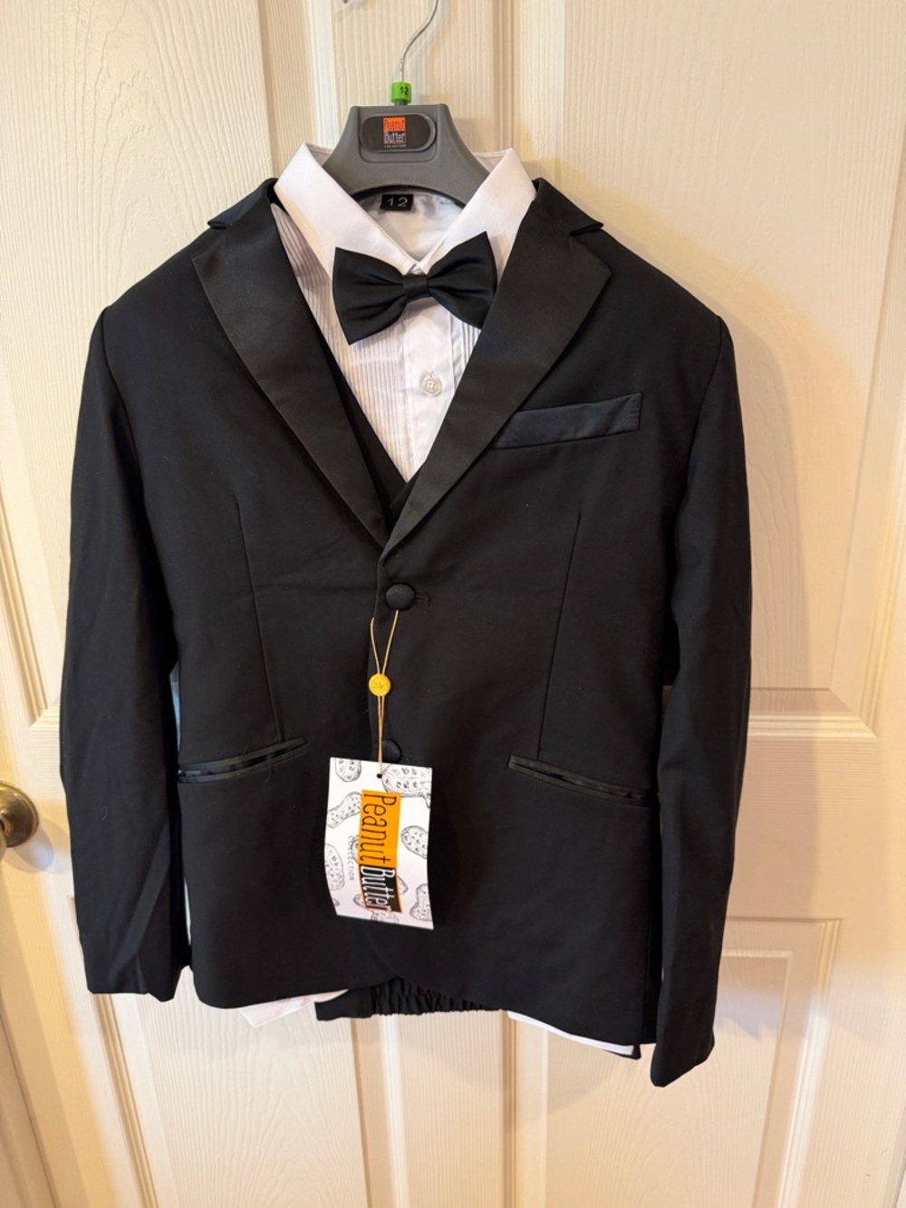 Peanut Butter Black Boys' Tuxedo Jacket with Satin Lapel and Bow Tie Sz 12.